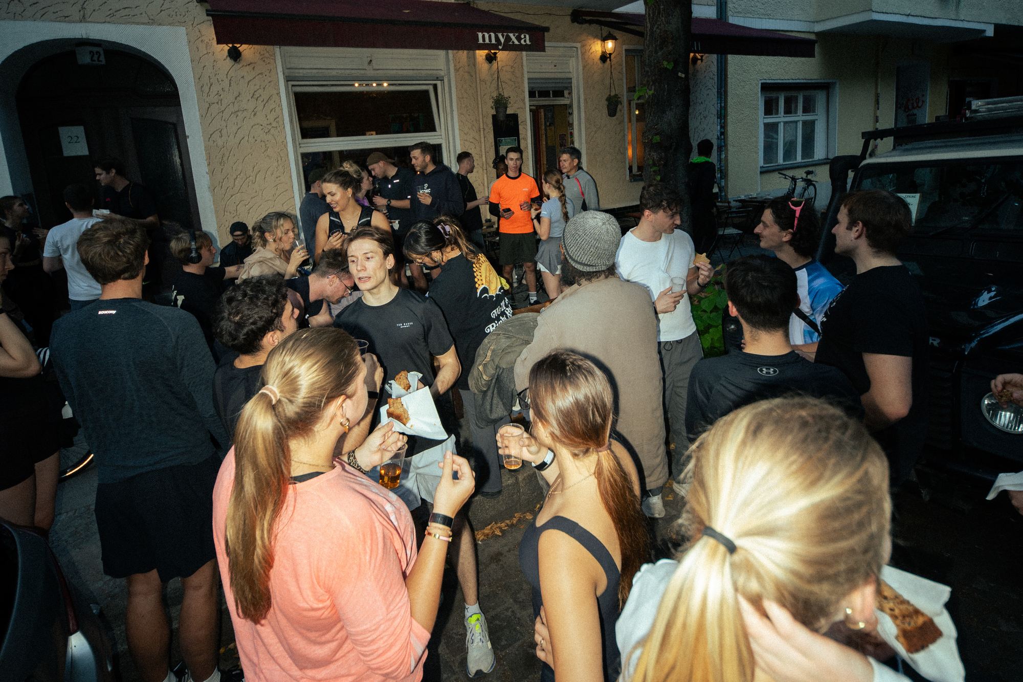 Berlin Night Run: die versammelte Crowd